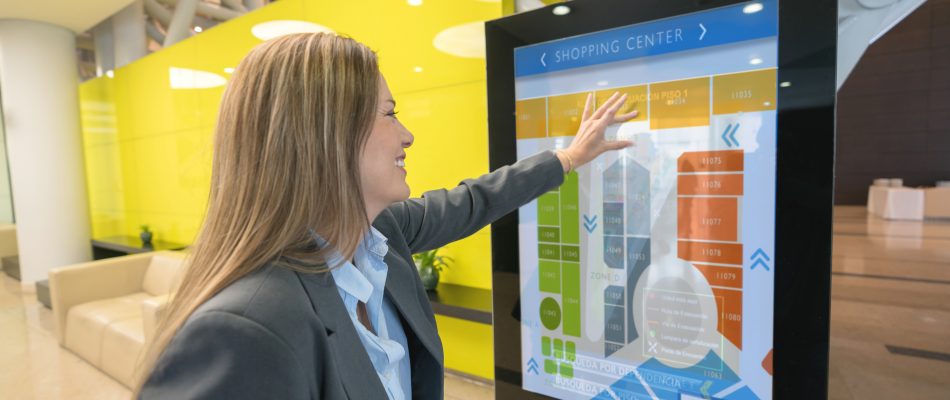 How to Choose the Right Digital Signage Solution for Your Business Type