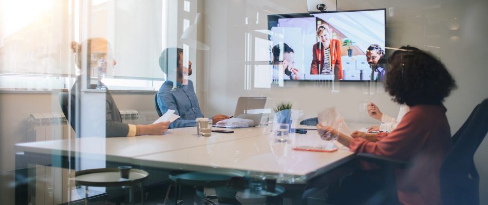 Why You Should Consider Wireless Conferencing